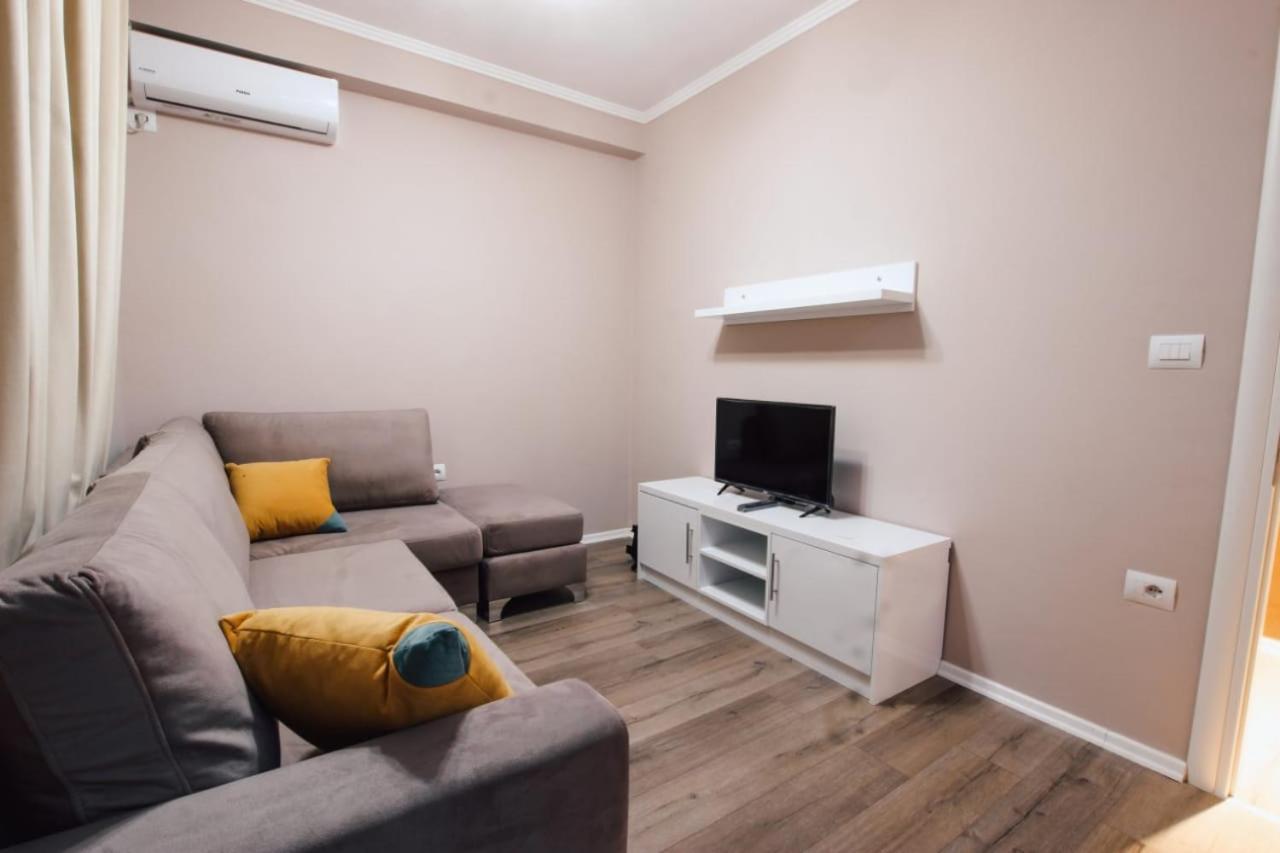 Novs Apartment 1 ジロカストラ エクステリア 写真