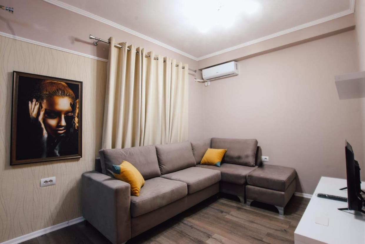 Novs Apartment 1 ジロカストラ エクステリア 写真