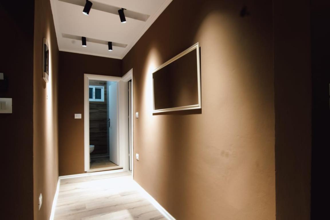 Novs Apartment 1 ジロカストラ エクステリア 写真
